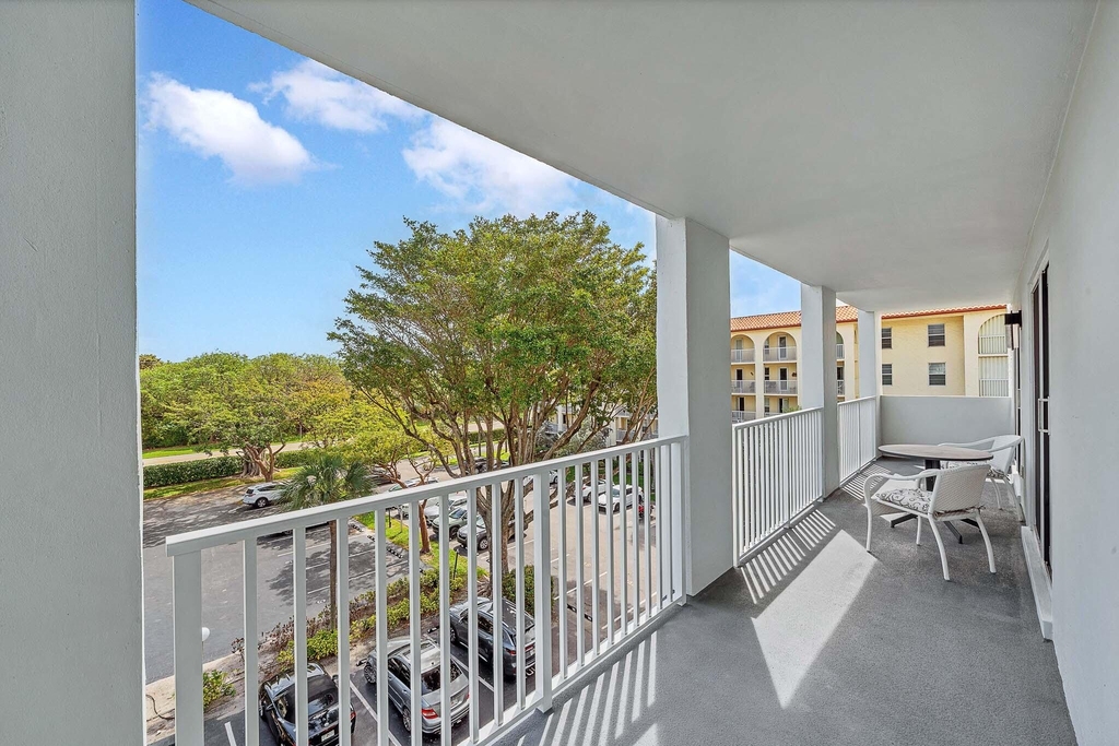 1111 S Ocean Boulevard - Photo 34