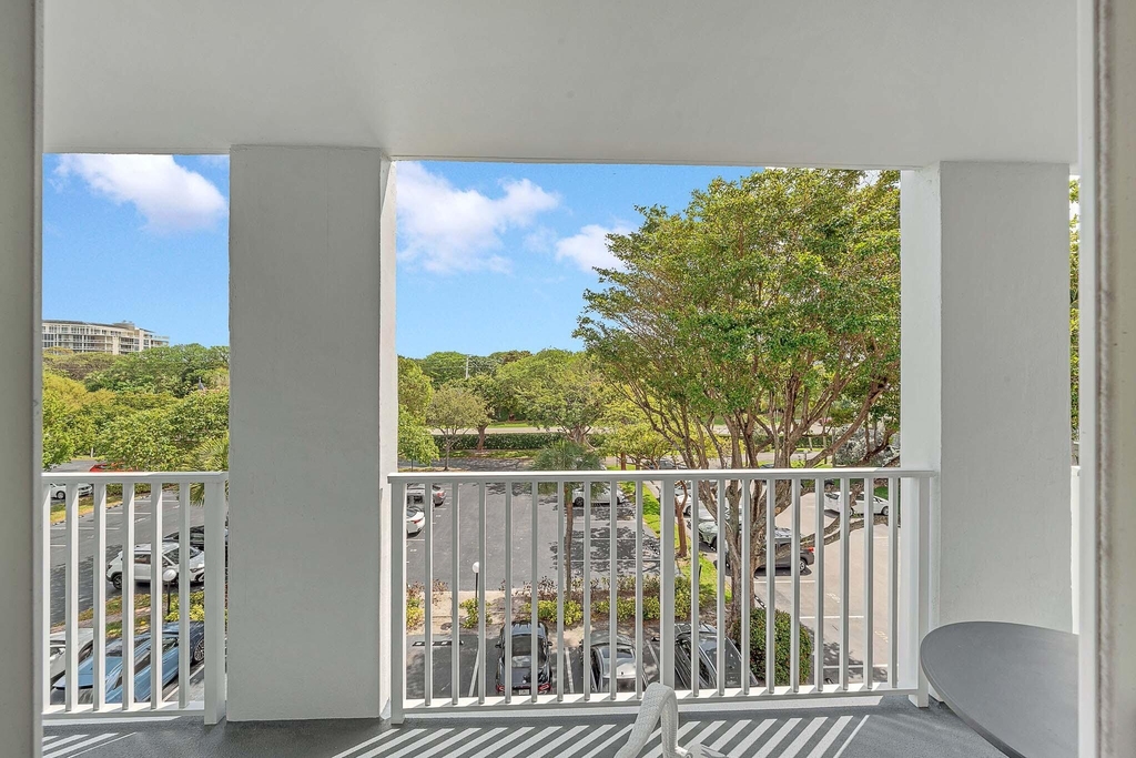 1111 S Ocean Boulevard - Photo 11