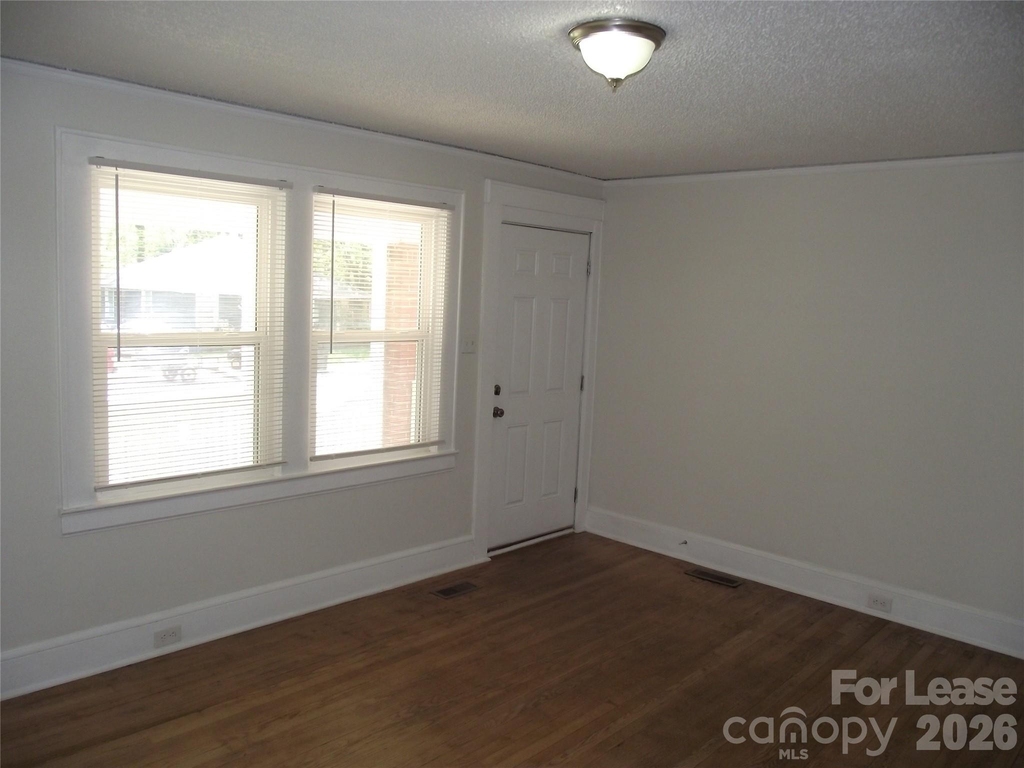 2310 Dundeen Street - Photo 2