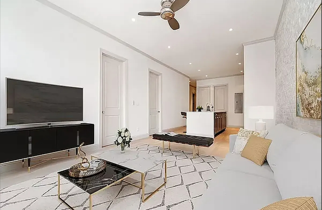 350 3rd Avenue - Photo 1