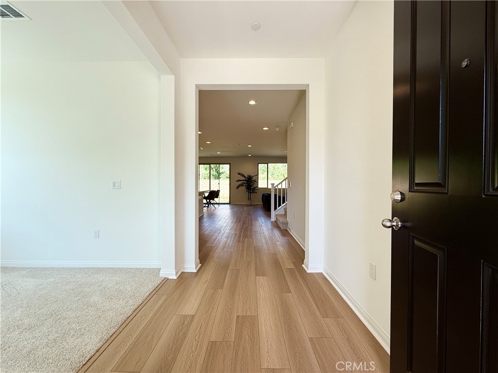 21696 Thomas Court - Photo 2