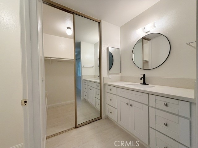 775 Hampshire - Photo 9