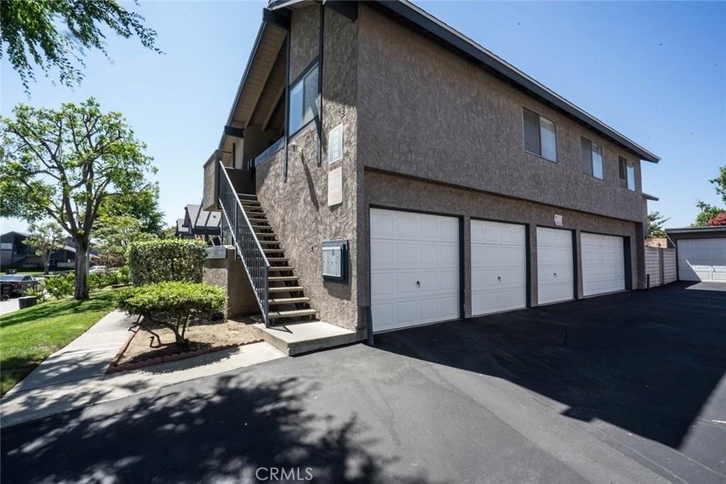 731 Windwood Drive - Photo 0