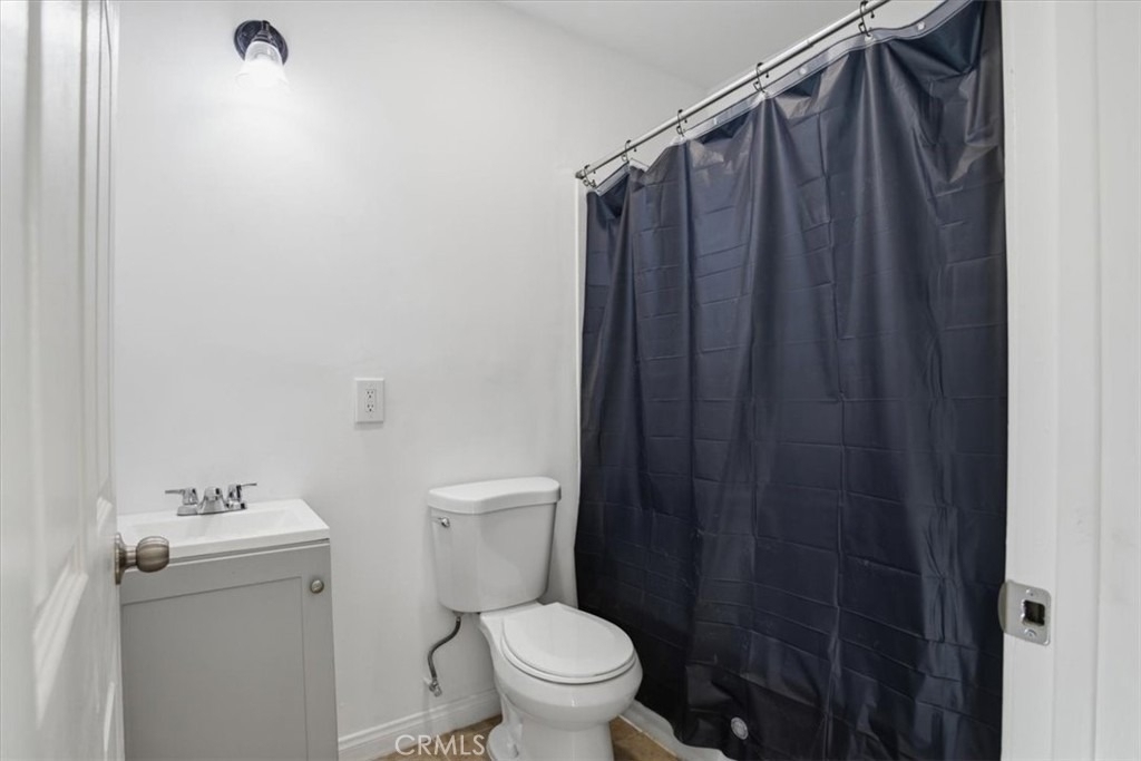 7542 White Oak Ave - Photo 10