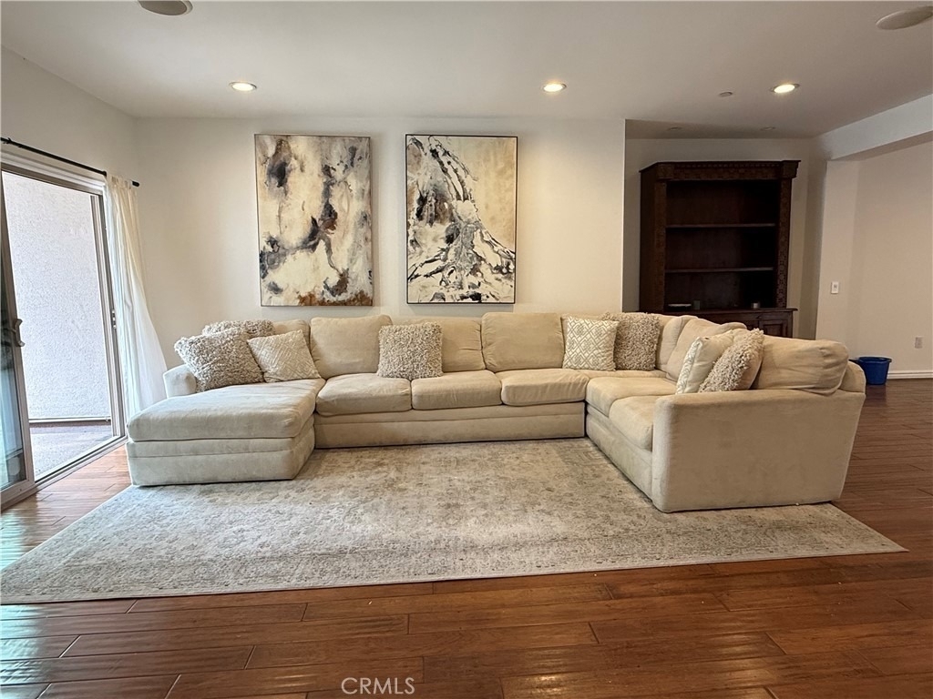 1410 N Curson Ave., #105 - Photo 11