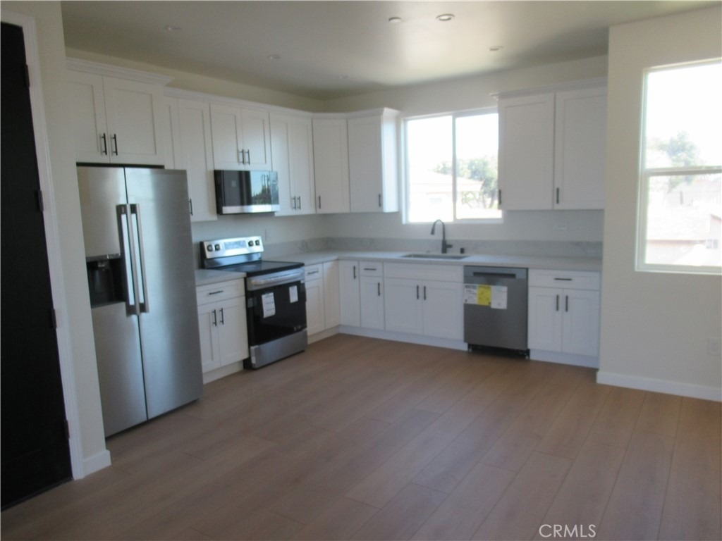 9624 Belmont - Photo 4