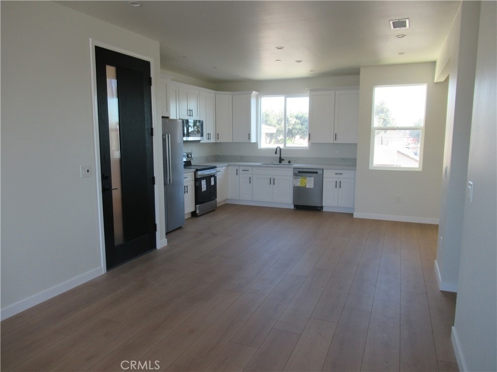 9624 Belmont - Photo 3