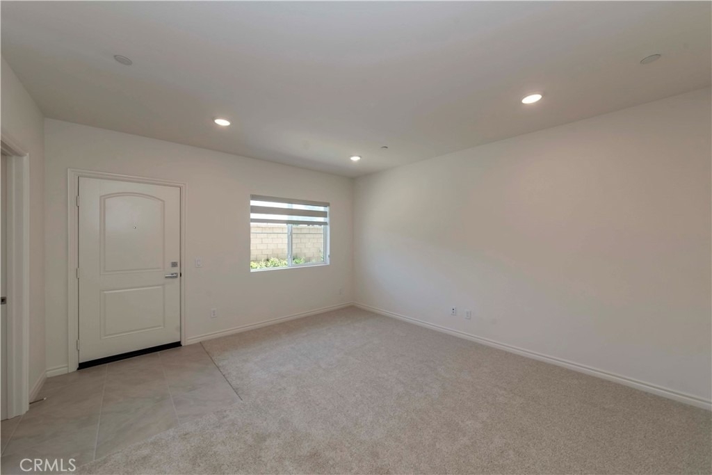 11502 Artesia - Photo 2