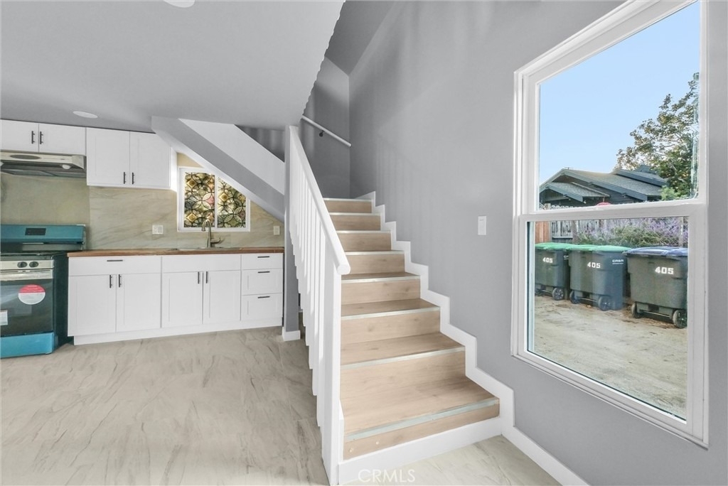 354 E Culver - Photo 5