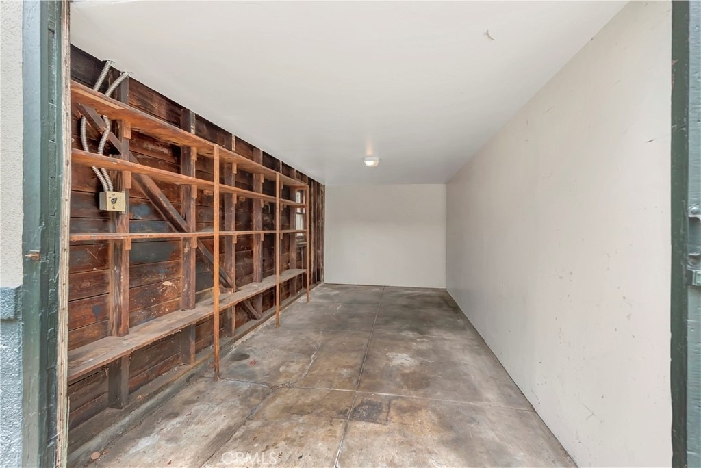 351 Newport Avenue - Photo 33