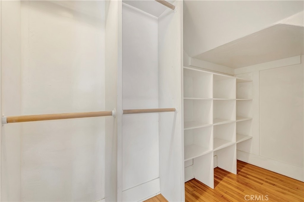 351 Newport Avenue - Photo 25