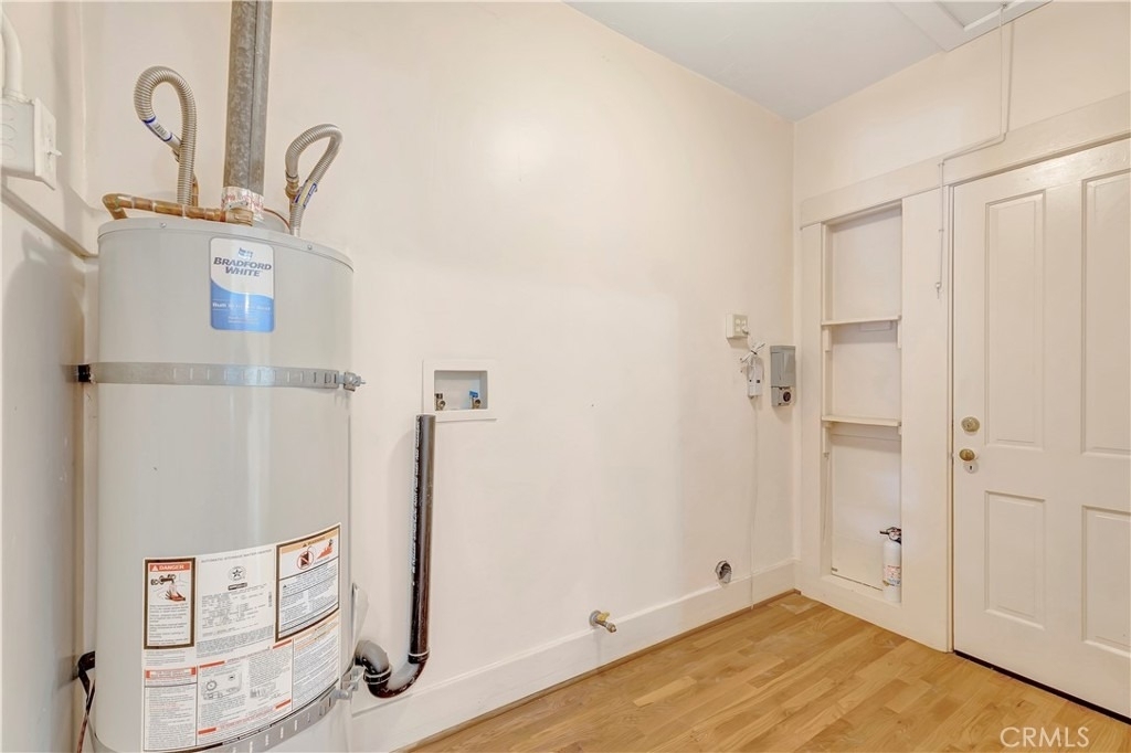 351 Newport Avenue - Photo 32