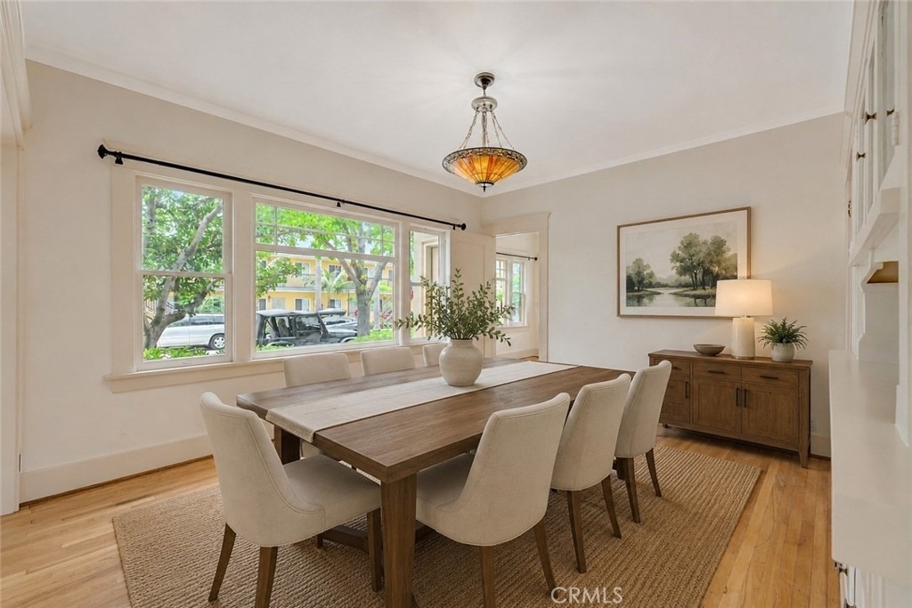 351 Newport Avenue - Photo 8