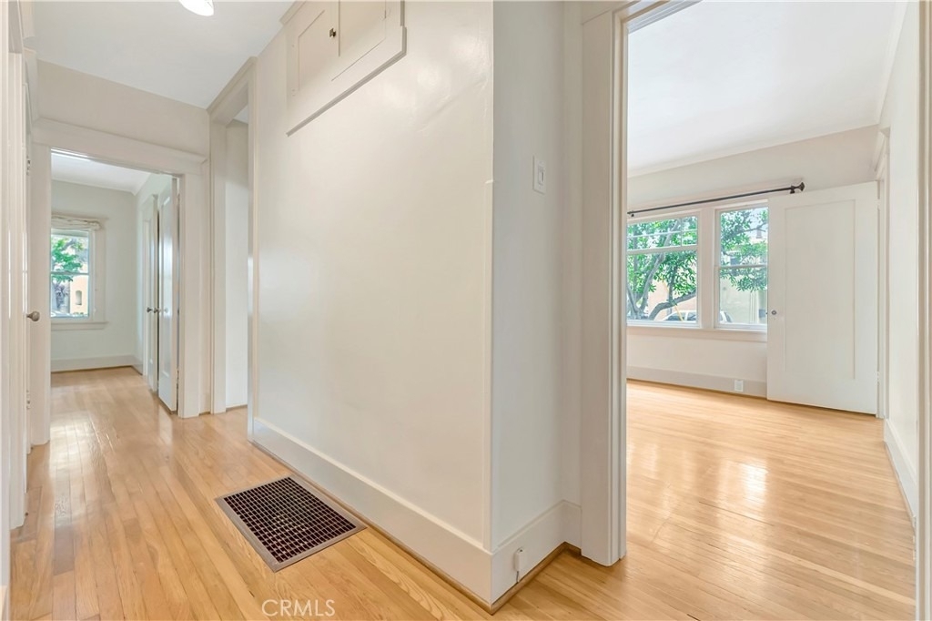 351 Newport Avenue - Photo 20