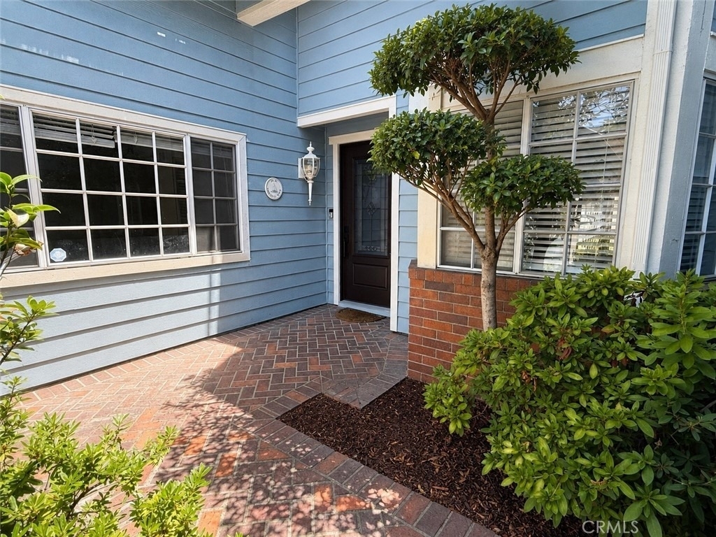 600 Wakefield Ct - Photo 2