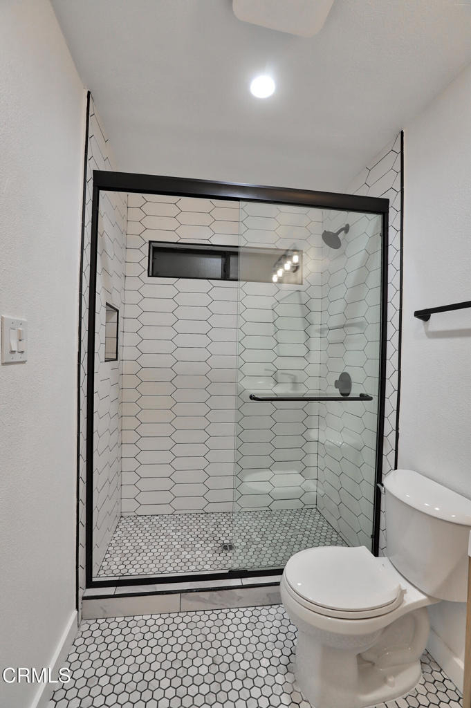 2236 Glendale Boulevard - Photo 15