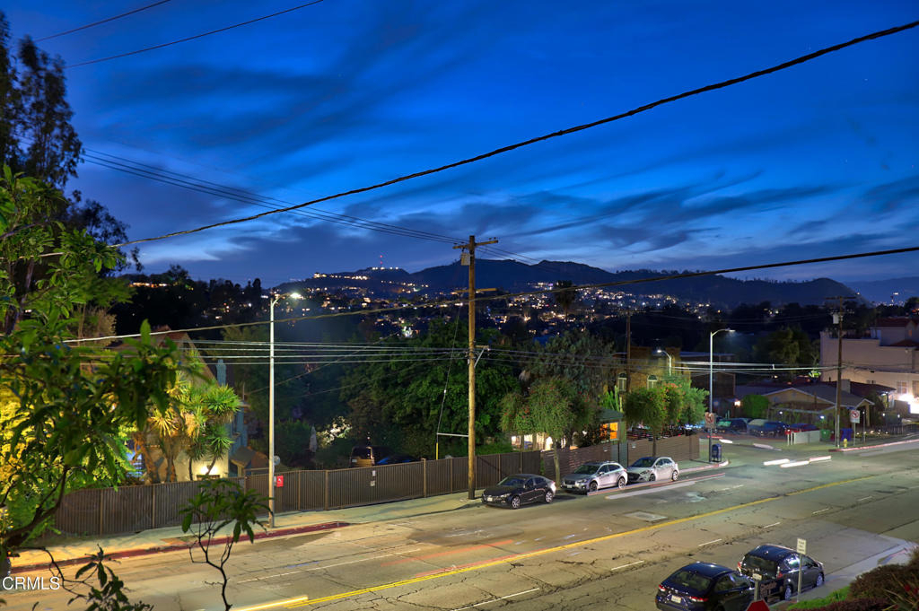 2236 Glendale Boulevard - Photo 20