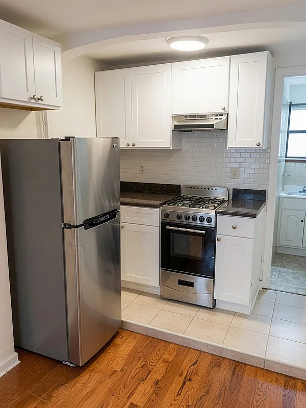 200 Allen Street - Photo 1