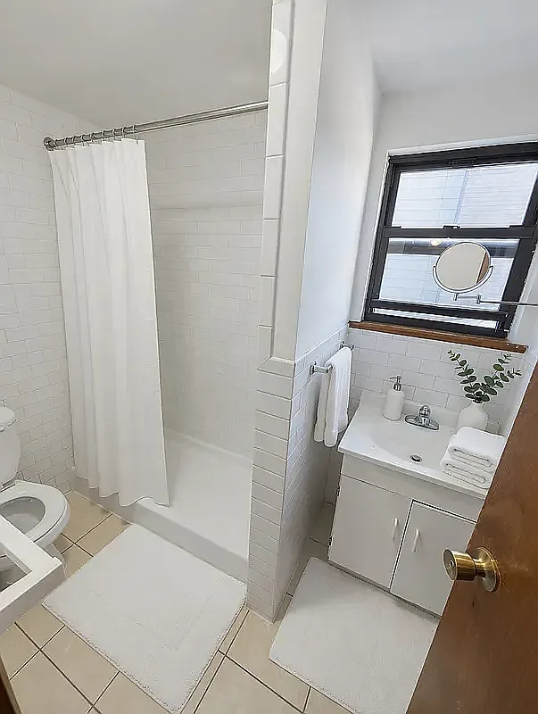 200 Allen Street - Photo 2