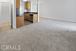 10982 Roebling - Photo 5