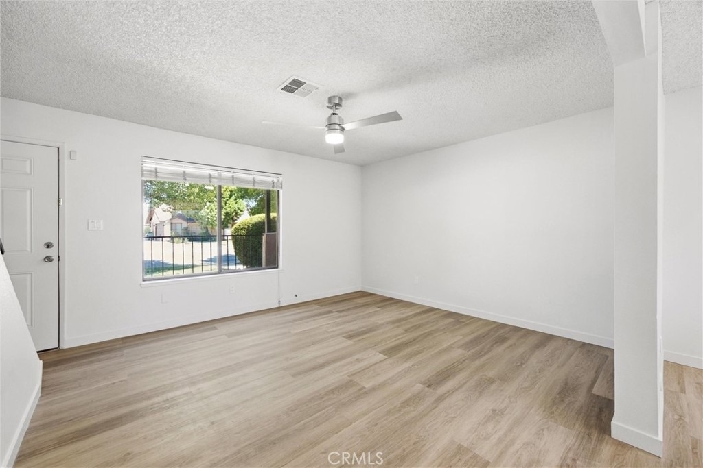 7800 Westfield - Photo 10
