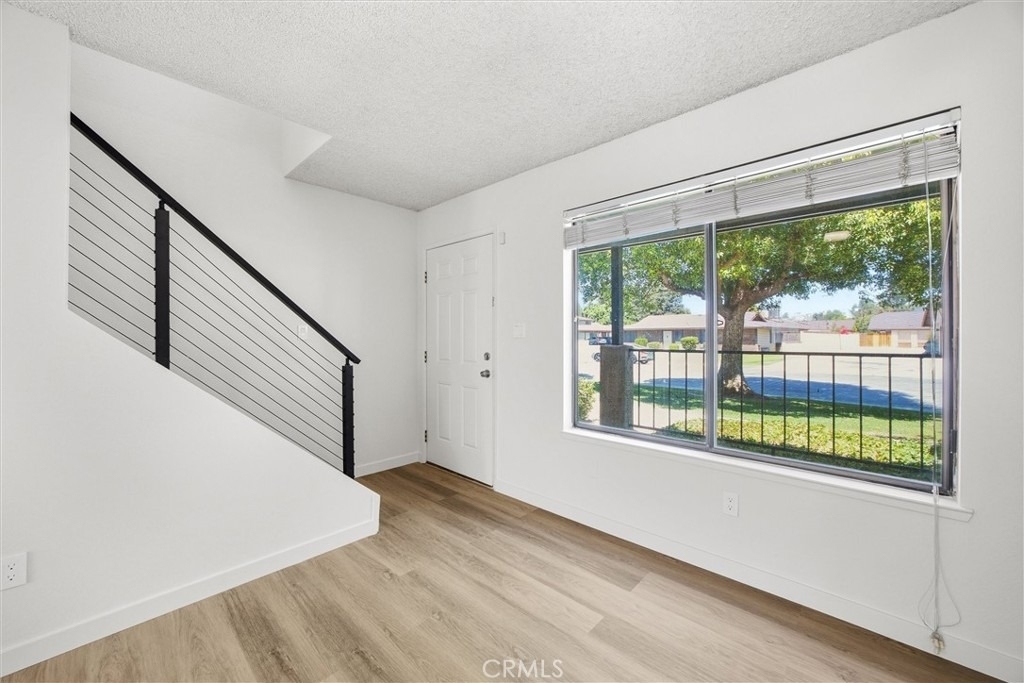 7800 Westfield - Photo 8