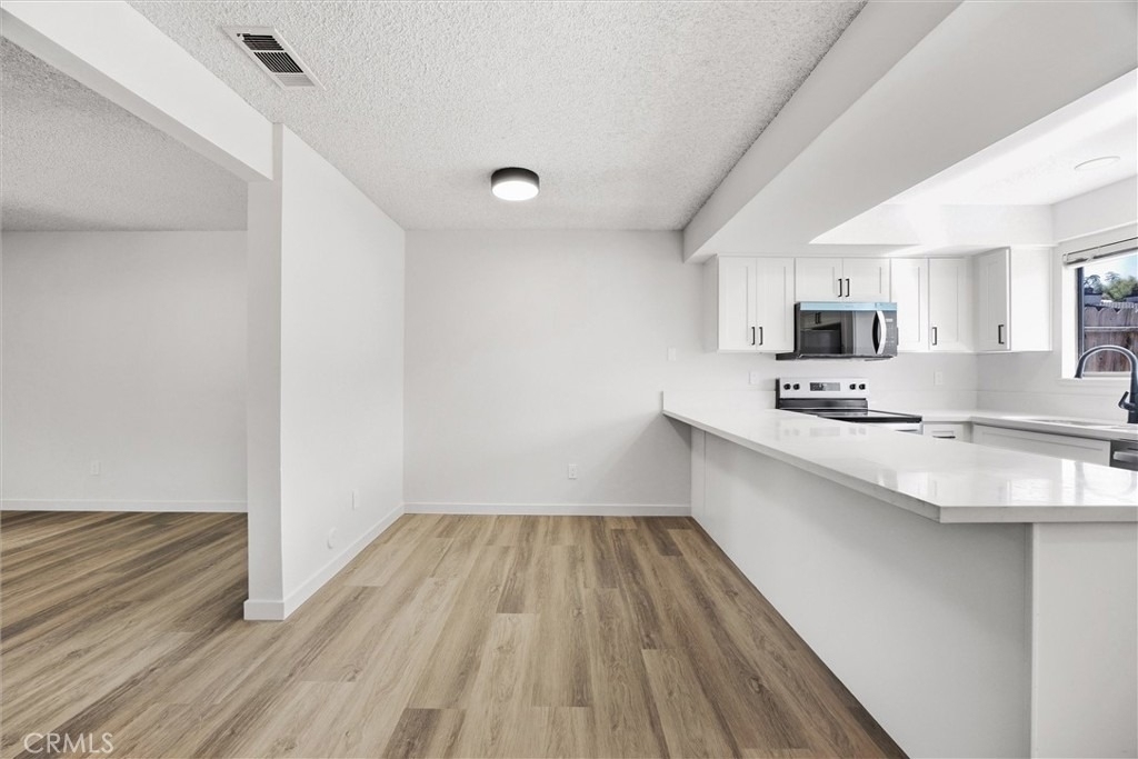 7800 Westfield - Photo 5