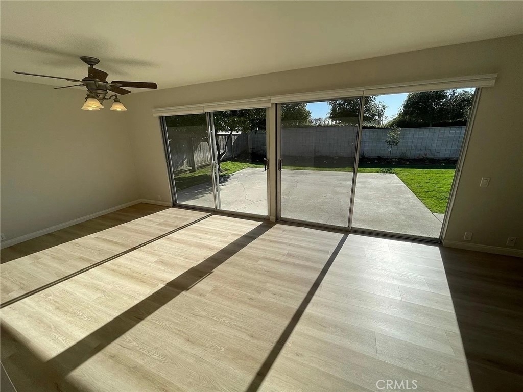 25372 Pacifica Avenue - Photo 17