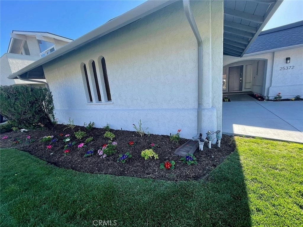25372 Pacifica Avenue - Photo 4