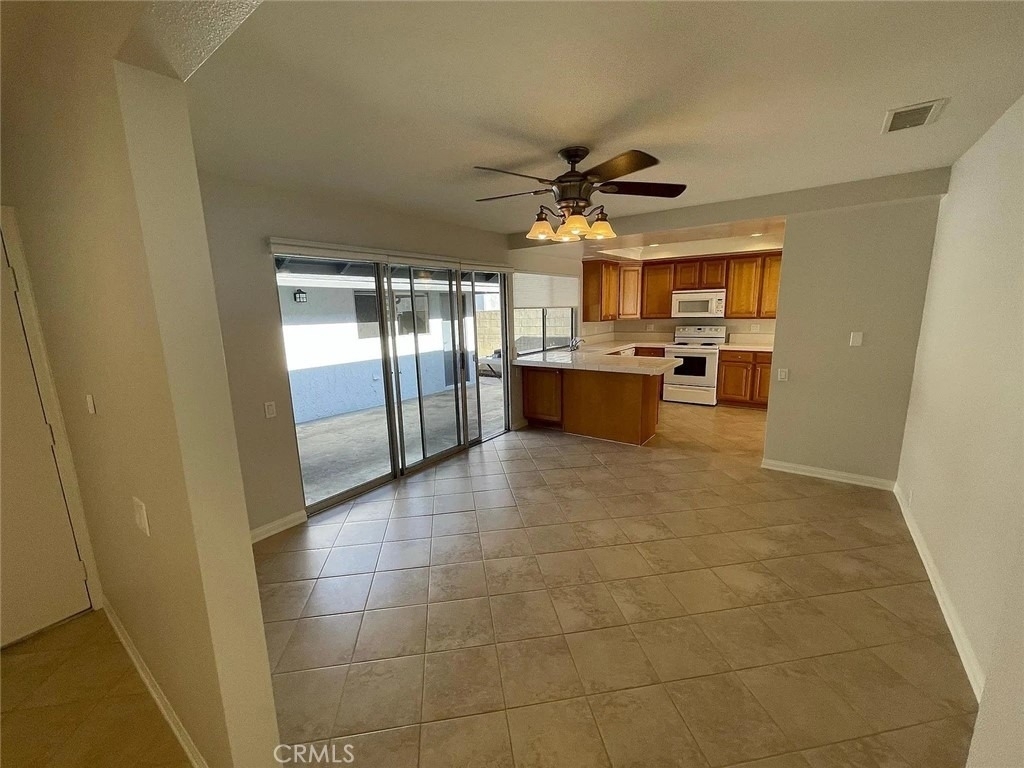 25372 Pacifica Avenue - Photo 7