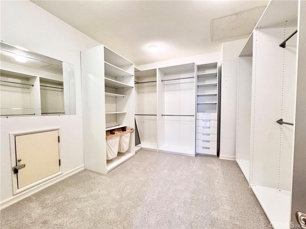 17 Pamela Way - Photo 16