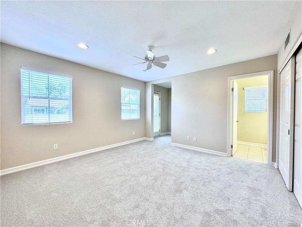 17 Pamela Way - Photo 20