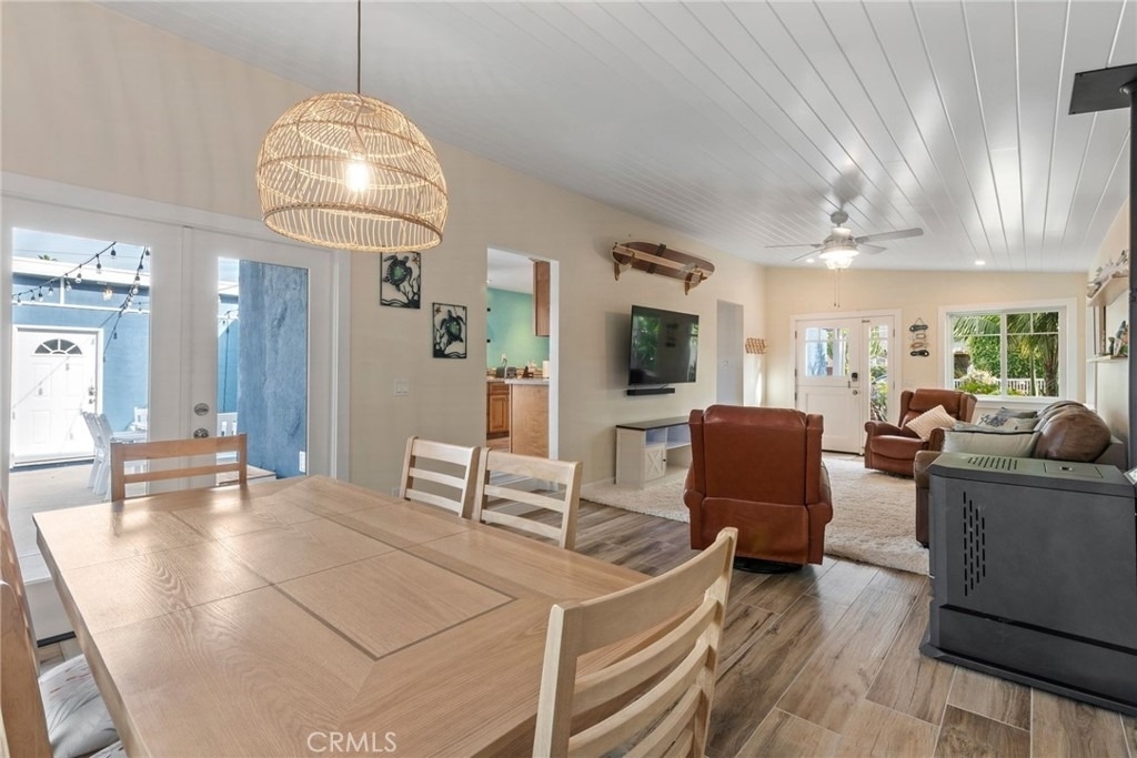 142 E Glaucus St - Photo 39