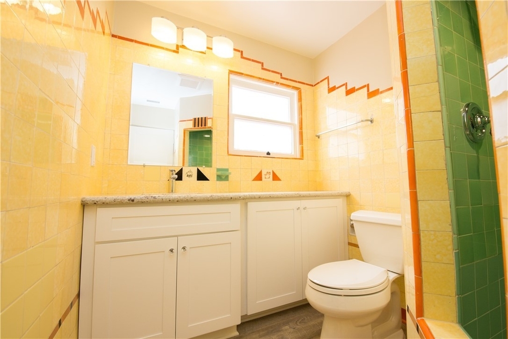 711 W 6th Street - Photo 10