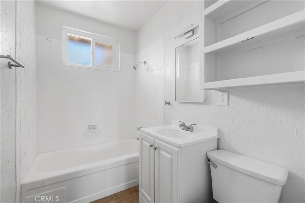 5351 Maitland Ave., Unit 3 Street - Photo 17
