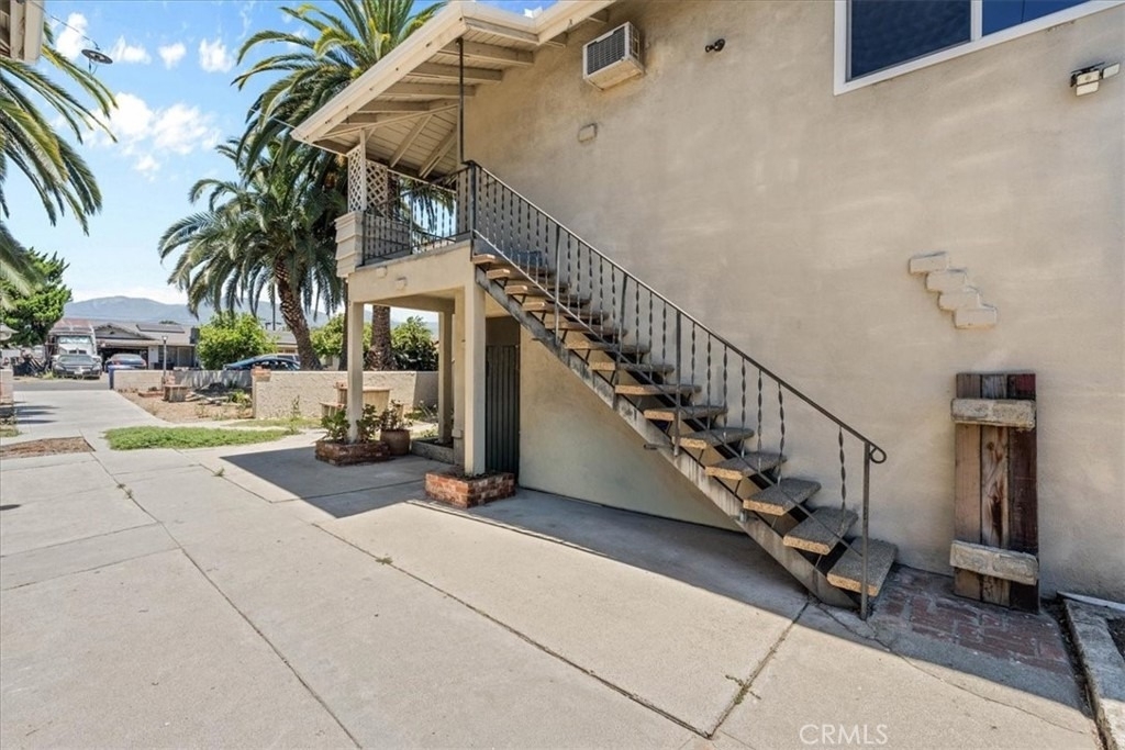 5351 Maitland Ave., Unit 3 Street - Photo 4