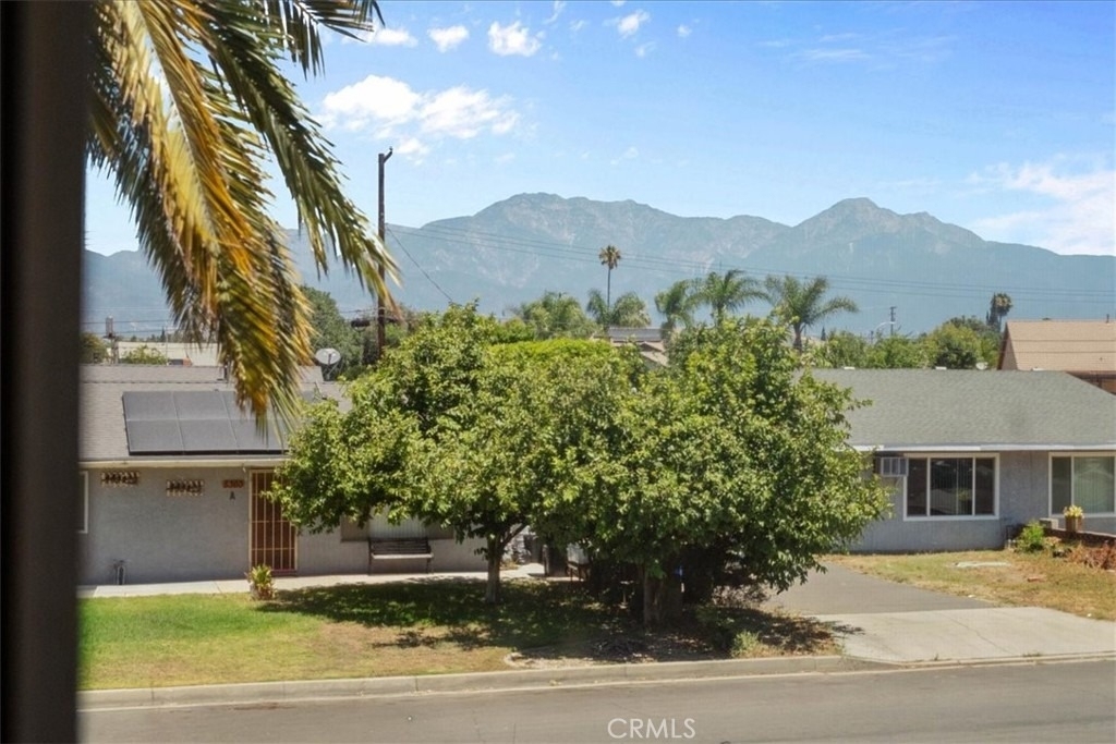 5351 Maitland Ave., Unit 3 Street - Photo 8