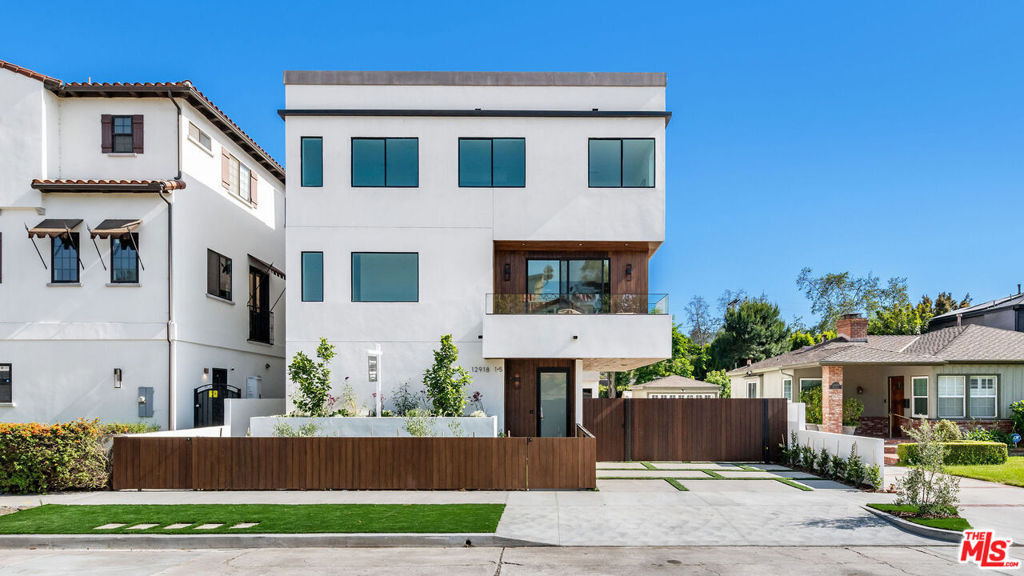 4326 Serene Place - Photo 1