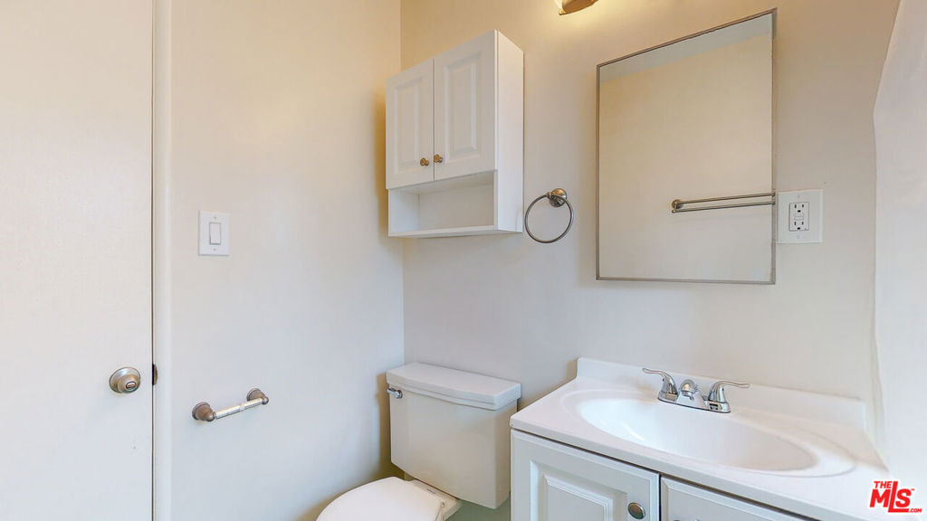 11284 Montana Avenue - Photo 10