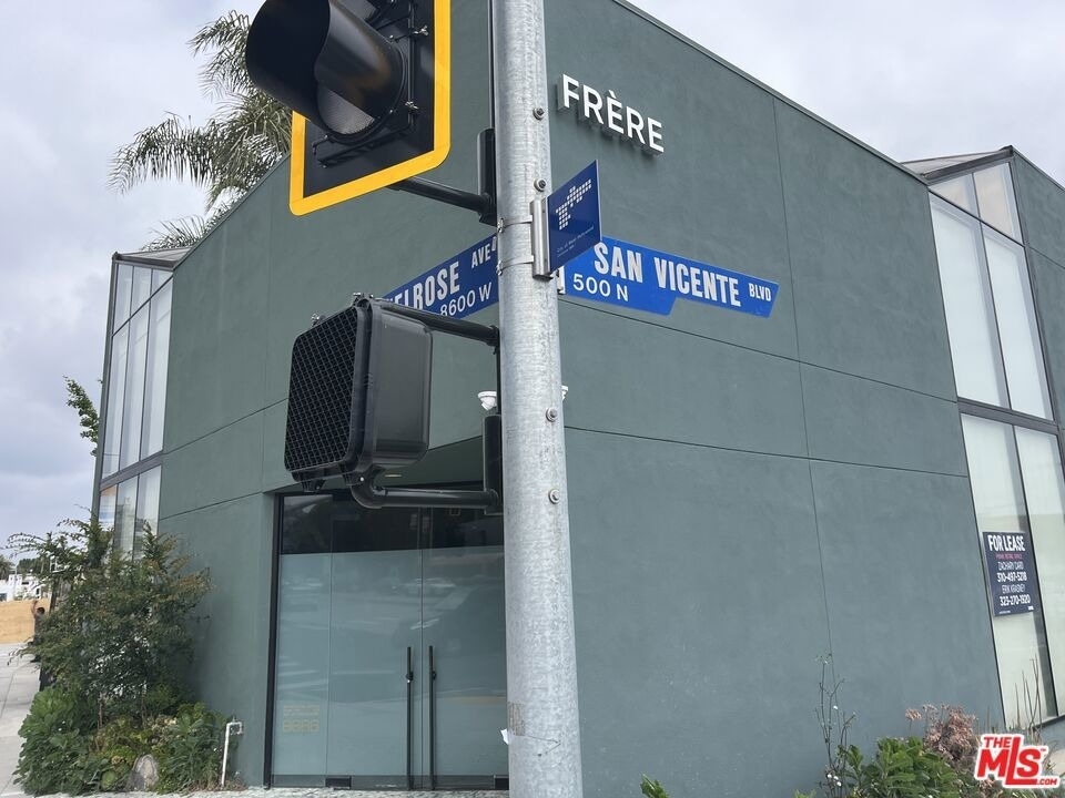 505 N San Vicente Boulevard - Photo 12