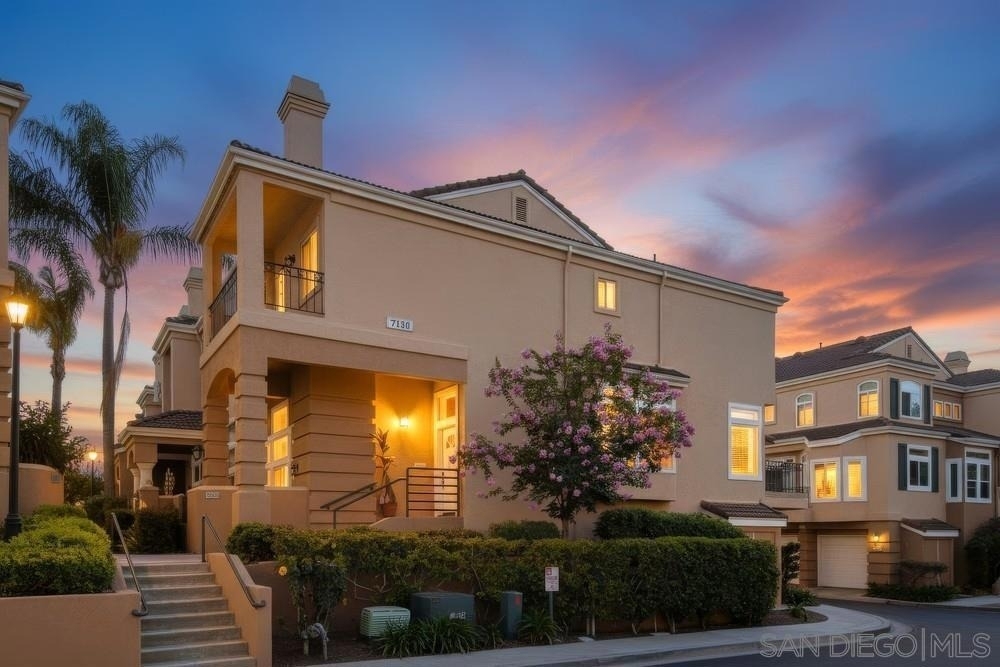 7130 Calabria Ct - Photo 1