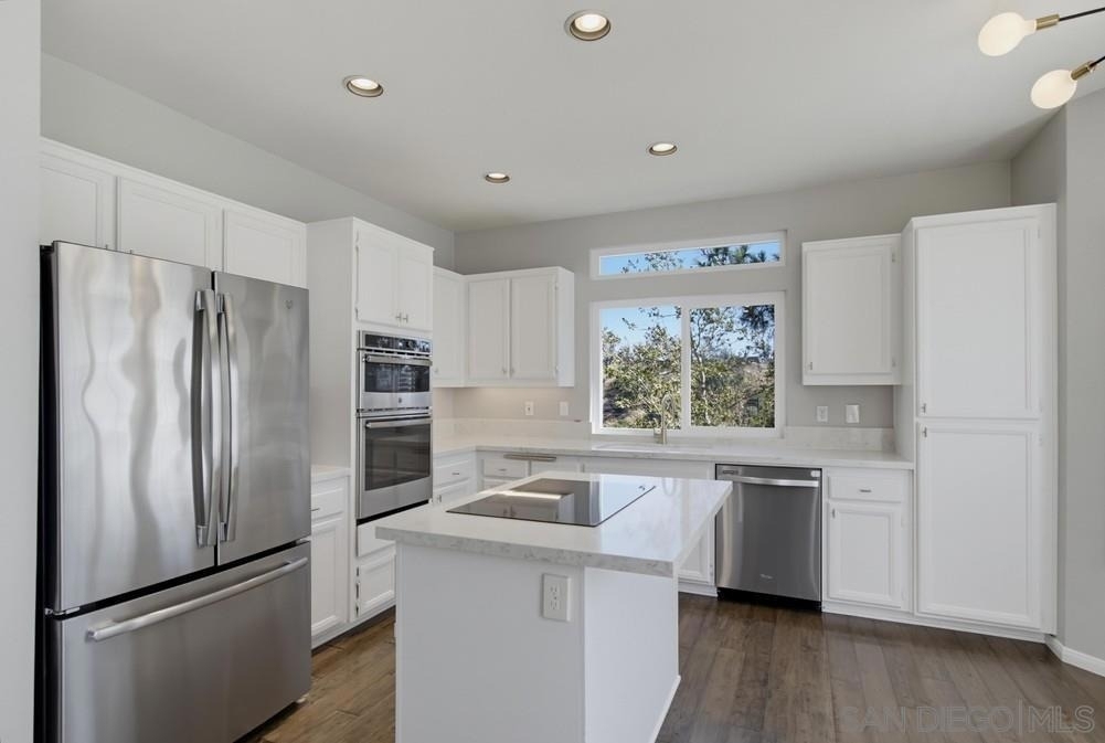 7130 Calabria Ct - Photo 19