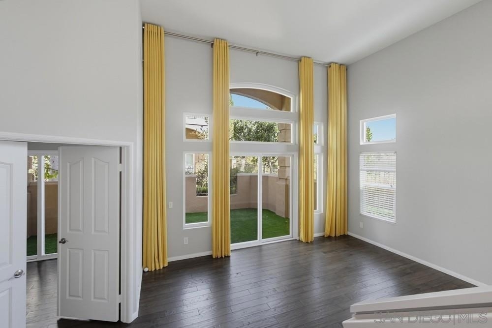 7130 Calabria Ct - Photo 15