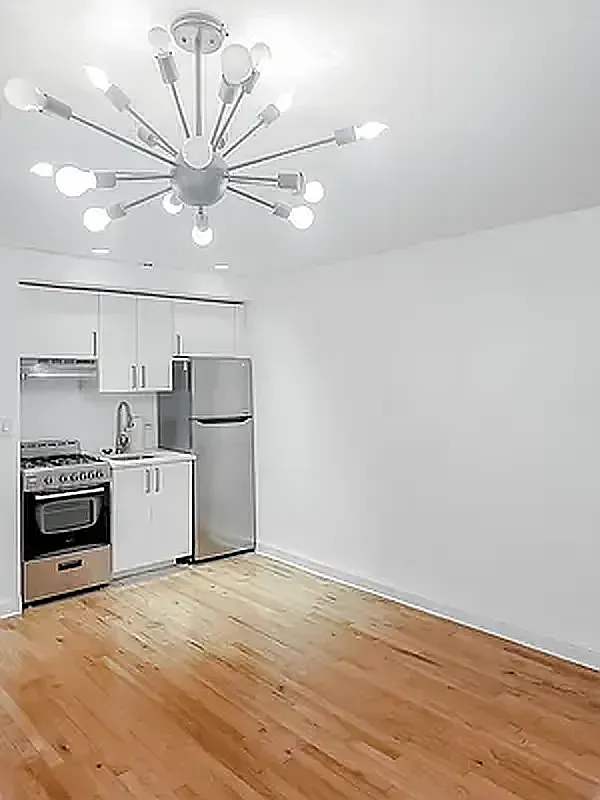 2 East 30th Street - Photo 1