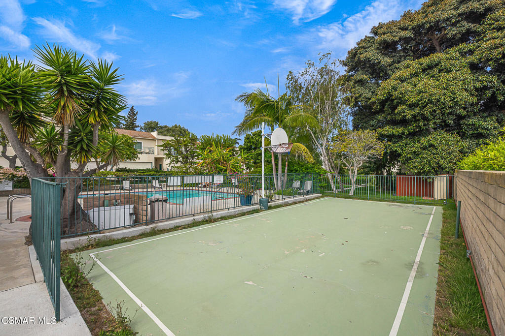 6441 Kanan Dume Road - Photo 32