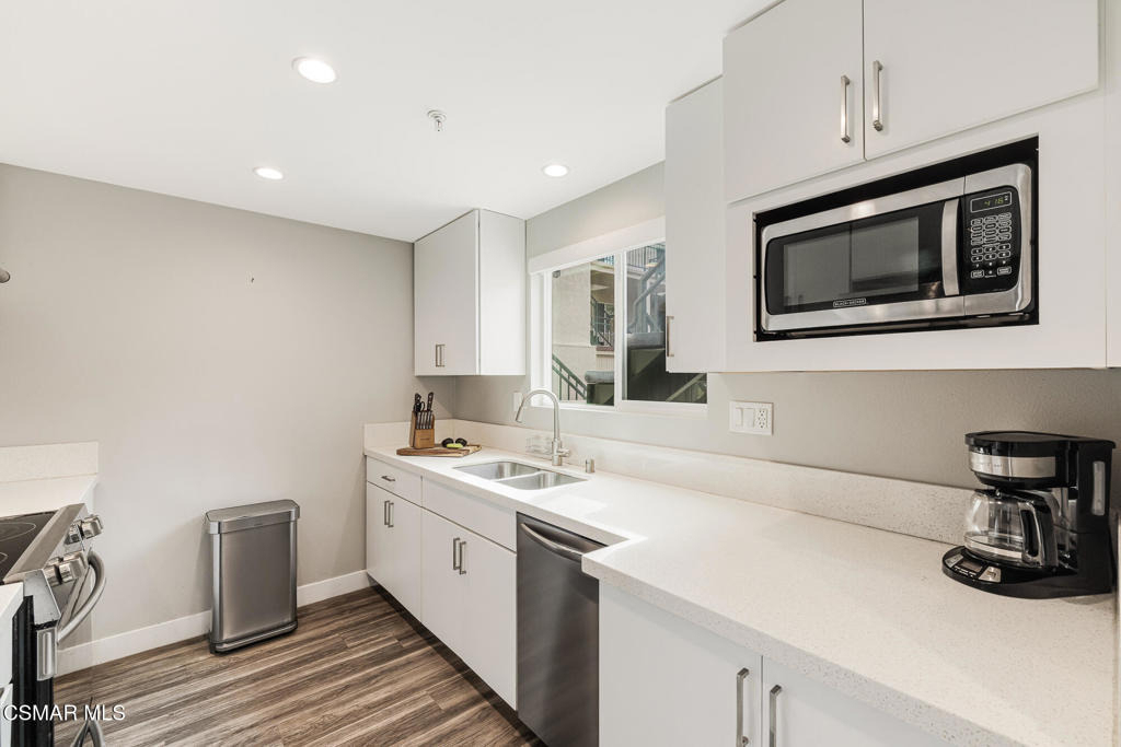 6441 Kanan Dume Road - Photo 3