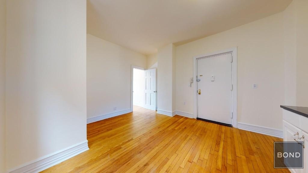 West 84th Street - Photo 2