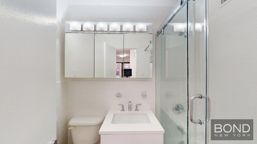 East 56th Street - Photo 2
