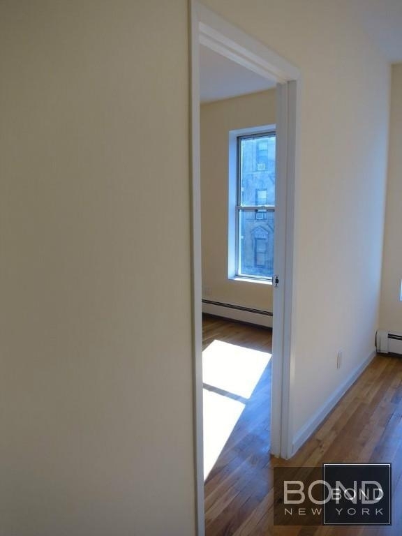 East 74th Street - Photo 4