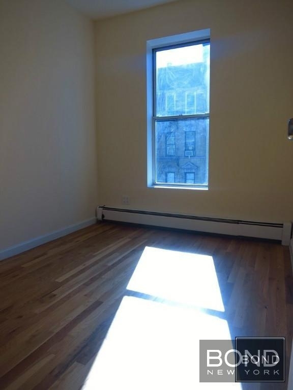 East 74th Street - Photo 5